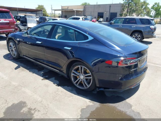 2015 TESLA MODEL S 5YJSA1H2XFFP71867 Photo 2