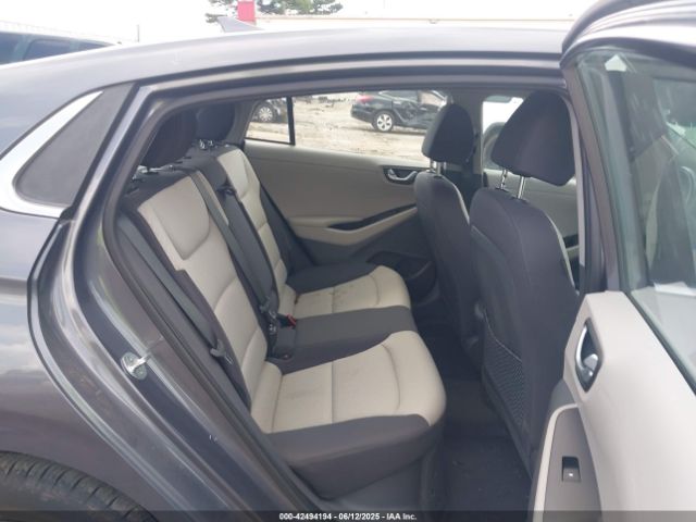 2017 HYUNDAI IONIQ HYBRID KMHC75LC0HU047704 Photo 7