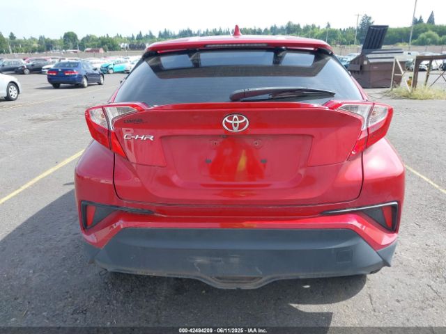 JTNKHMBX1M1104530 Toyota C-HR XLE