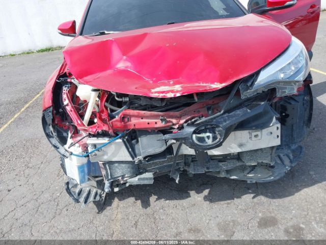 JTNKHMBX1M1104530 Toyota C-HR XLE