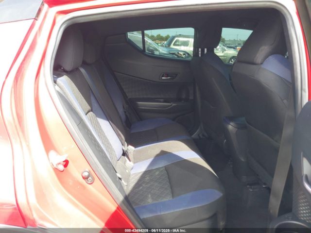 JTNKHMBX1M1104530 Toyota C-HR XLE