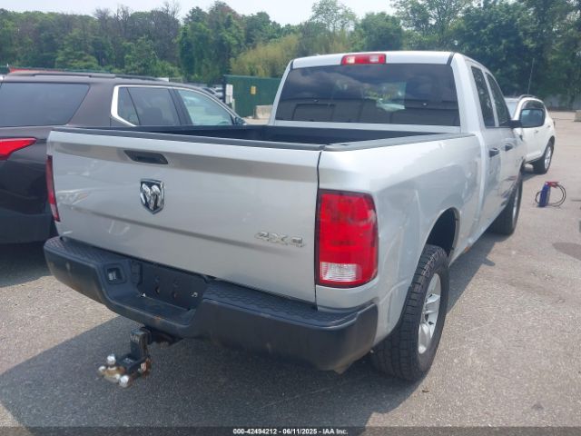 2018 RAM 1500 1C6RR7FM1JS238310 Photo 3