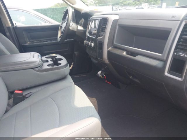 2018 RAM 1500 1C6RR7FM1JS238310 Photo 4