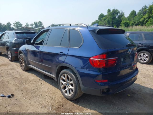 2012 BMW X5 5UXZV4C55CL762250 Photo 2