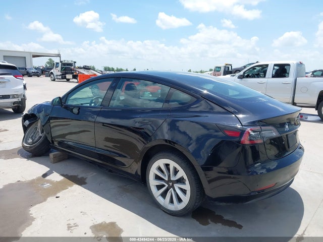 2022 TESLA MODEL 3 5YJ3E1EA6NF188649 Photo 2