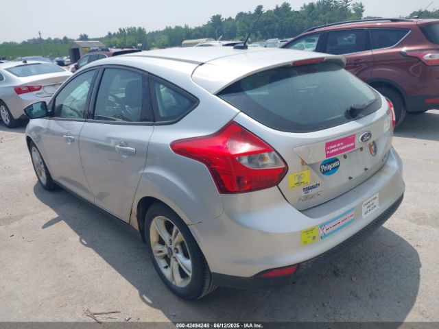 1FADP3K28EL125403 Ford FOCUS SE