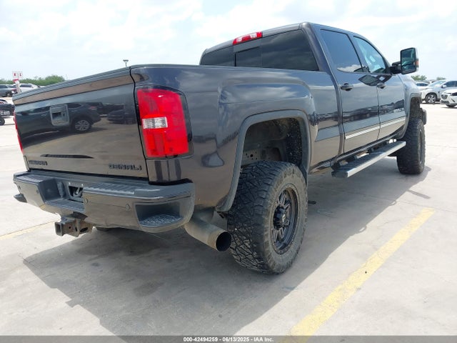 1GT12UE86GF126102 GMC lml - pti, duramax