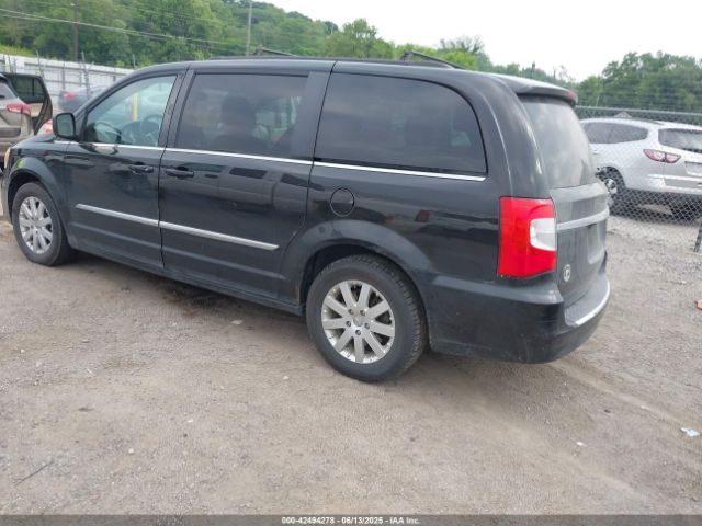 2014 CHRYSLER TOWN & COUNTRY 2C4RC1BG3ER346779 Photo 2
