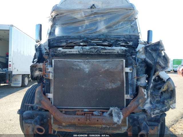 Продаж на аукціоні авто 2023 Freightliner New Cascadia 126, vin: 3AKJHHDRXPSUM7235, номер лоту: 42494299