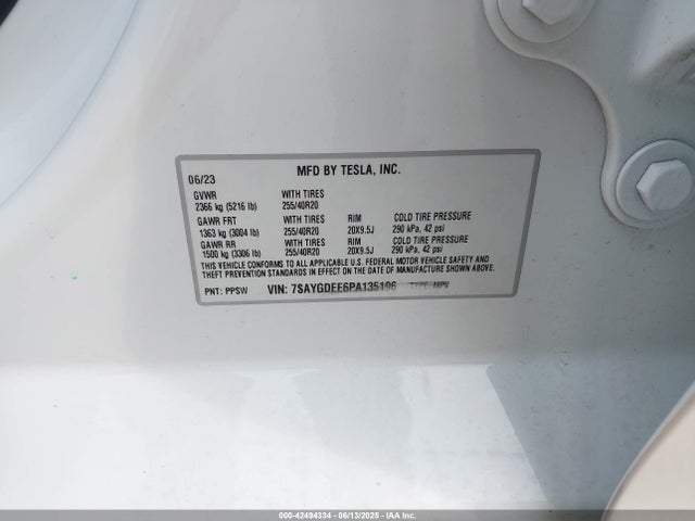 2023 TESLA MODEL Y 7SAYGDEE6PA135196 Photo 8