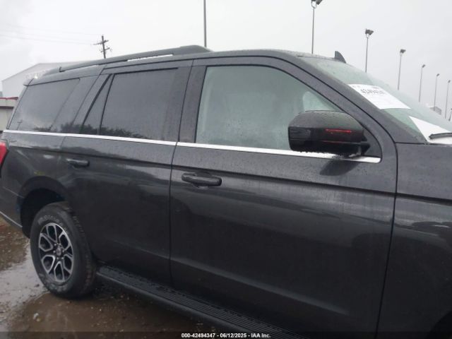 1FMJU1H81REA50121 Ford Expedition Xlt