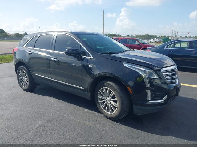 2017 CADILLAC XT5 1GYKNBRS5HZ106391 Photo 0