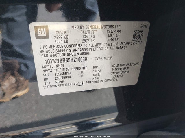 2017 CADILLAC XT5 1GYKNBRS5HZ106391 Photo 8