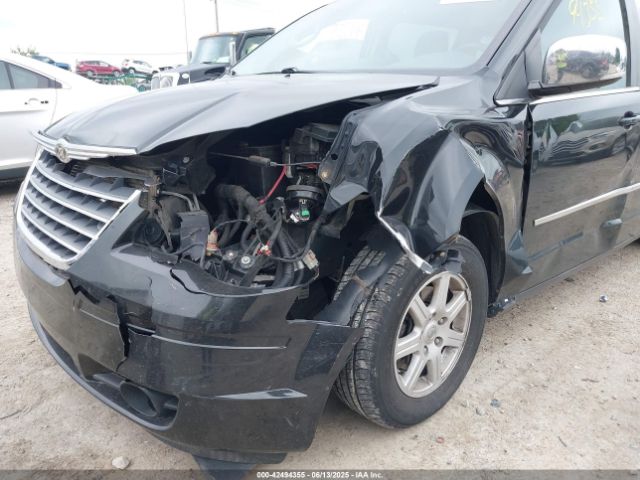 2010 CHRYSLER TOWN & COUNTRY 2A4RR8DX9AR398295 Photo 5