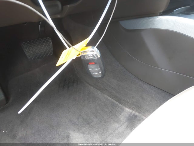 2015 AUDI A4 WAUEFAFLXFN001953 Photo 10