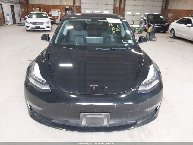 5YJ3E1EA1KF297953 Tesla MODEL 3