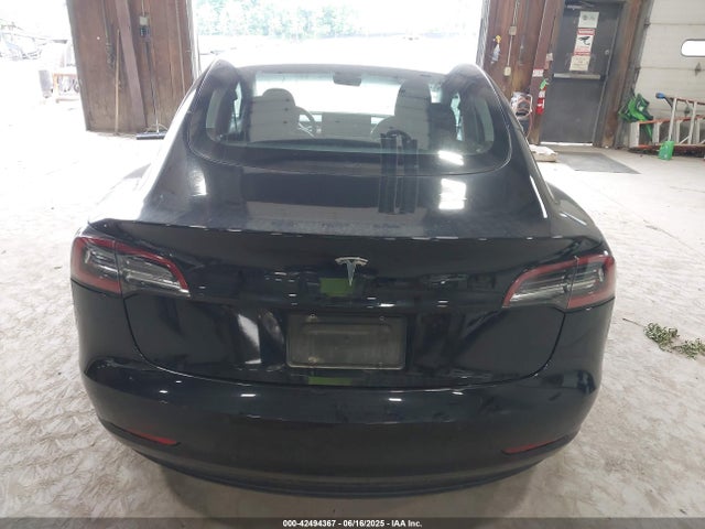 5YJ3E1EA1KF297953 Tesla MODEL 3
