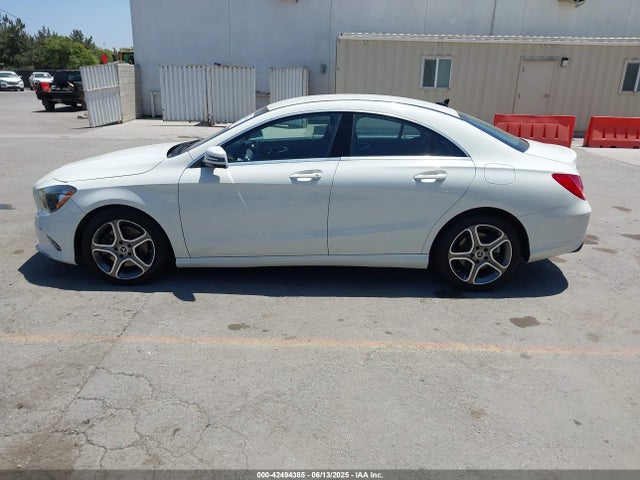 Mercedes-Benz m270 2018 WDDSJ4EB3JN580877 Image 15