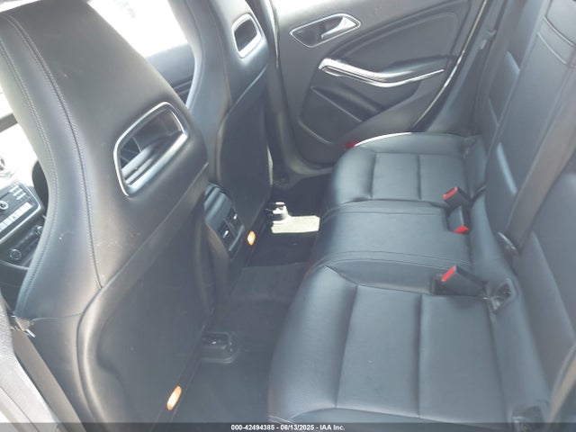 Mercedes-Benz m270 2018 WDDSJ4EB3JN580877 Image 8