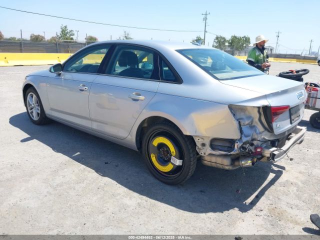 WAUANAF4XHN028308 Audi A4