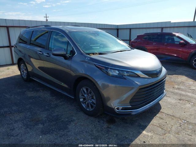 2024 TOYOTA SIENNA 5TDYRKEC8RS205549