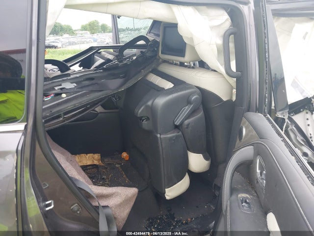 Infiniti 2019 2019 JN8AZ2NE9K9227586 Image 8