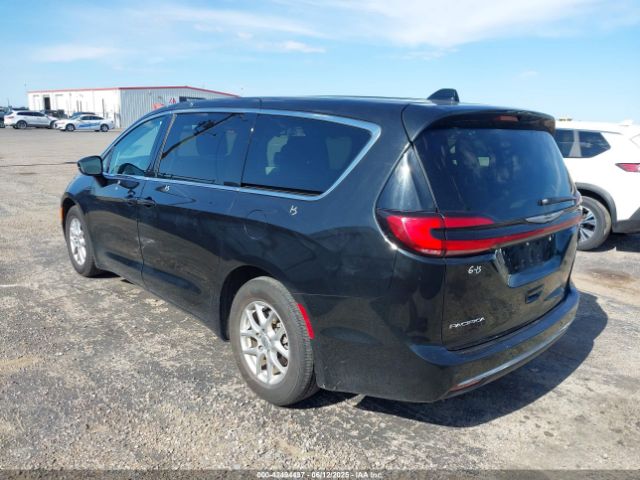 2023 CHRYSLER PACIFICA 2C4RC1BG6PR627199 Photo 2