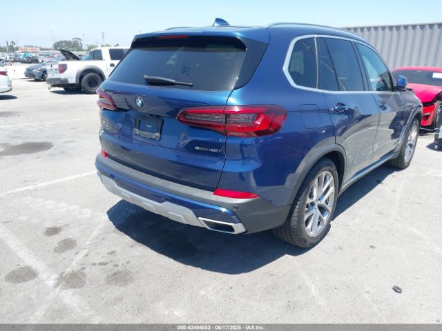 2020 BMW X5 5UXCR4C03L9C82755 Photo 3