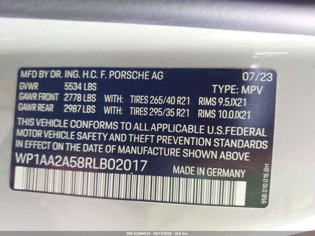 2024 PORSCHE MACAN WP1AA2A58RLB02017 Photo 8