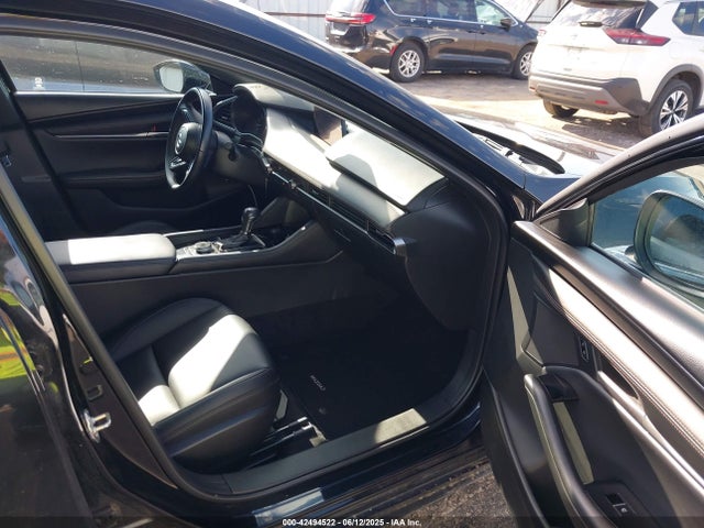 JM1BPAKM1R1714317 Mazda Mazda3 2.5 S Select Sport