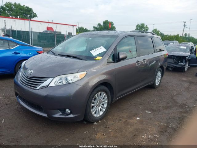 2014 TOYOTA SIENNA 5TDYK3DC0ES496716 Photo 1