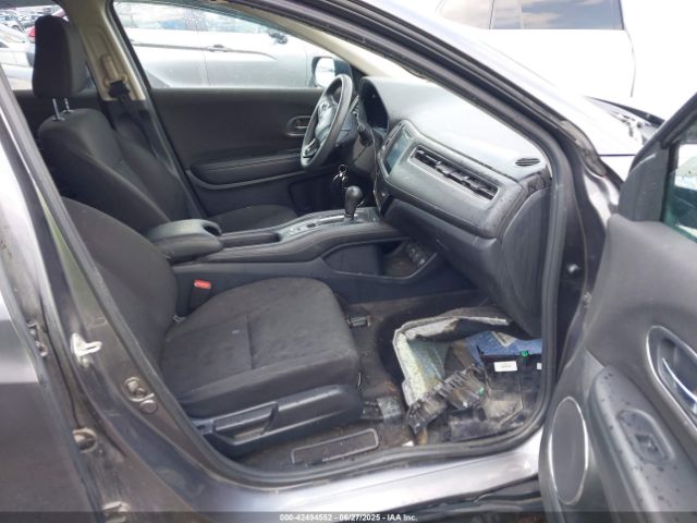 2018 HONDA HR-V 3CZRU6H55JM719591 Photo 4