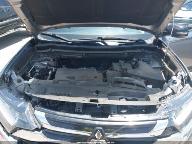 2018 MITSUBISHI OUTLANDER JA4AD3A33JZ020320 Photo 9