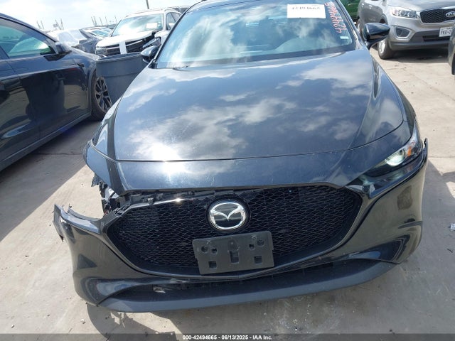 Mazda Mazda3 2.5 S Preferred 2024 JM1BPALMXR1712922 Image 13