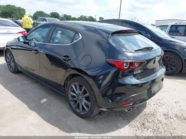 Mazda Mazda3 2.5 S Preferred 2024 JM1BPALMXR1712922 Image 3