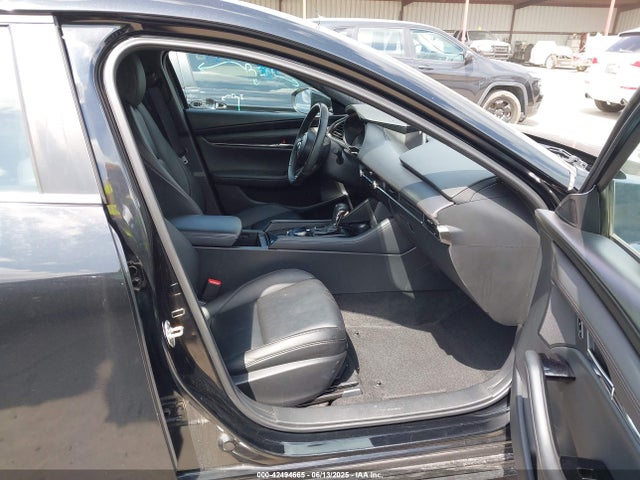 Mazda Mazda3 2.5 S Preferred 2024 JM1BPALMXR1712922 Image 5