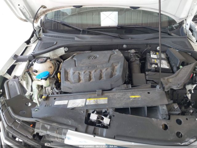 2021 VOLKSWAGEN PASSAT 1VWAA7A39MC015312 Photo 9