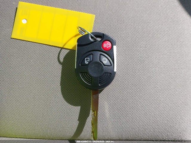 1FMCU0GX0GUB48071 Ford 2016