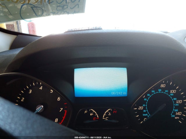 1FMCU0GX0GUB48071 Ford 2016