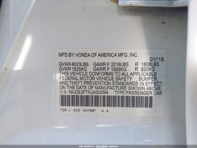 2018 ACURA ILX 19UDE2F7XJA002564 Photo 8