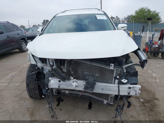Nissan 2019 2019 5N1DR2MN3KC651371 Image 13