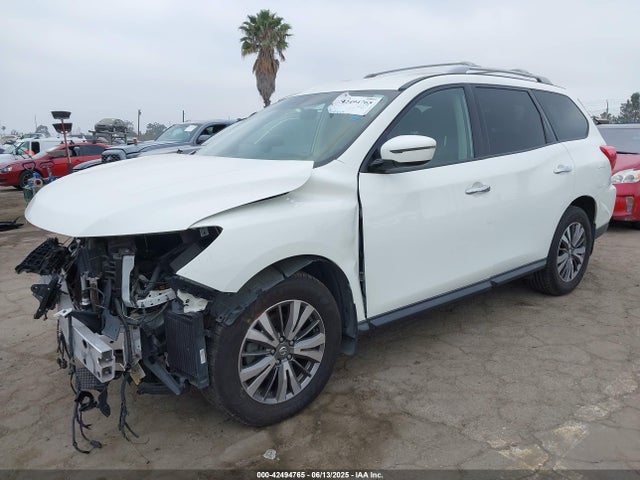 Nissan 2019 2019 5N1DR2MN3KC651371 Image 2