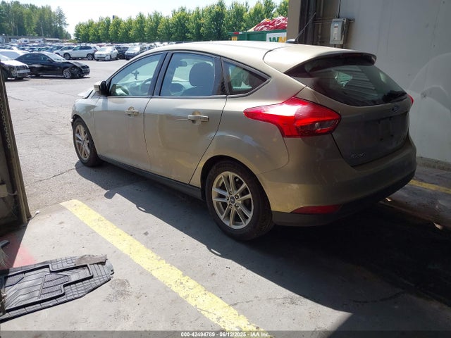 Ford 2016 2016 1FADP3K27GL363746 Image 3