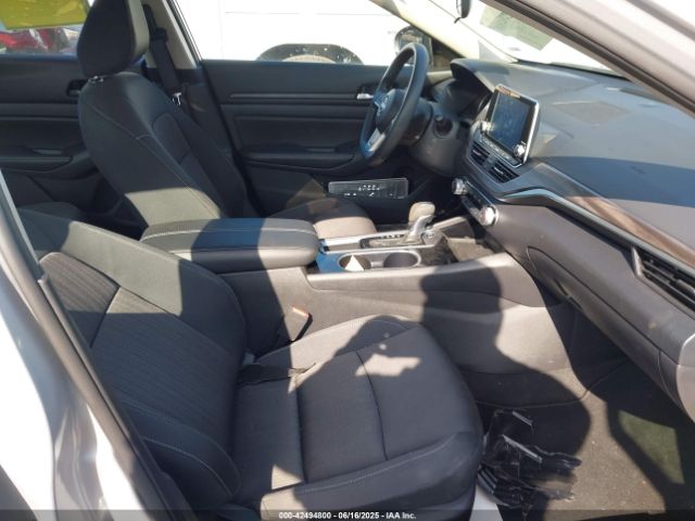 1N4BL4DV0RN413670 Nissan Altima Sv Fwd