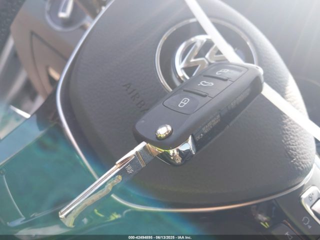 2018 VOLKSWAGEN PASSAT 1VWBA7A31JC015482 Photo 10