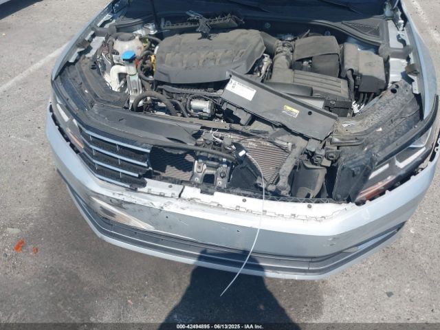 2018 VOLKSWAGEN PASSAT 1VWBA7A31JC015482 Photo 5