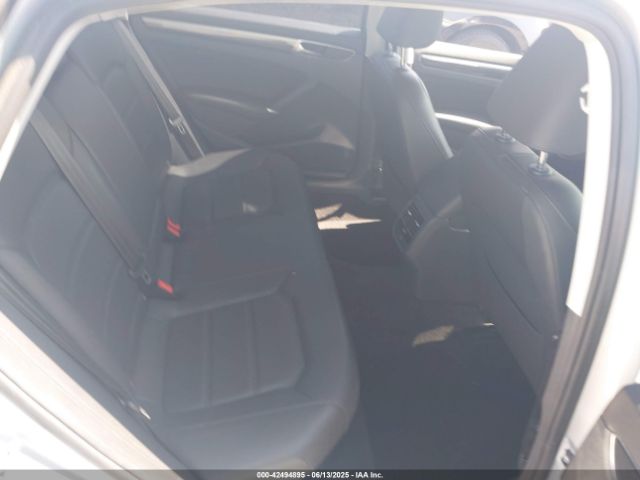 2018 VOLKSWAGEN PASSAT 1VWBA7A31JC015482 Photo 7
