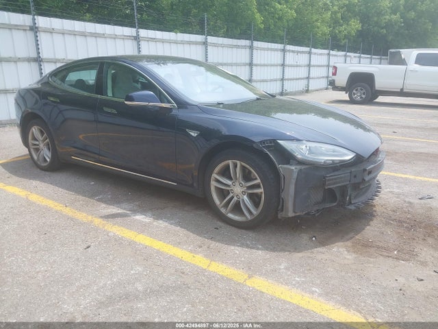 2013 TESLA MODEL S 5YJSA1CP1DFP21827 Photo 0