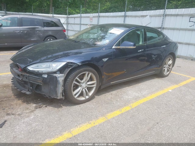 2013 TESLA MODEL S 5YJSA1CP1DFP21827 Photo 1