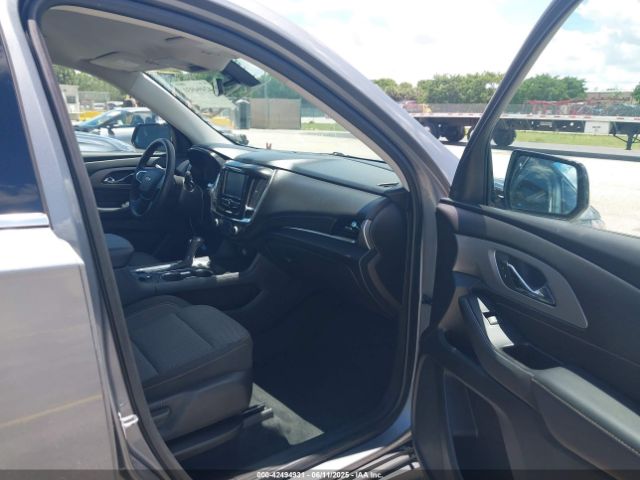 1GNEVFKW0JJ202173 Chevrolet Traverse Ls